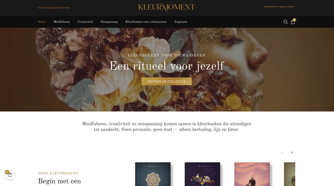 Screenshot of the Kleurmoment colouring book shop homepage